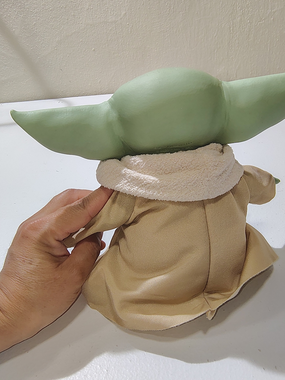 Star Wars Grogu Baby Yoda Animatronic 2020 Edition Sound & Motion Combinations - Picture 4 of 11